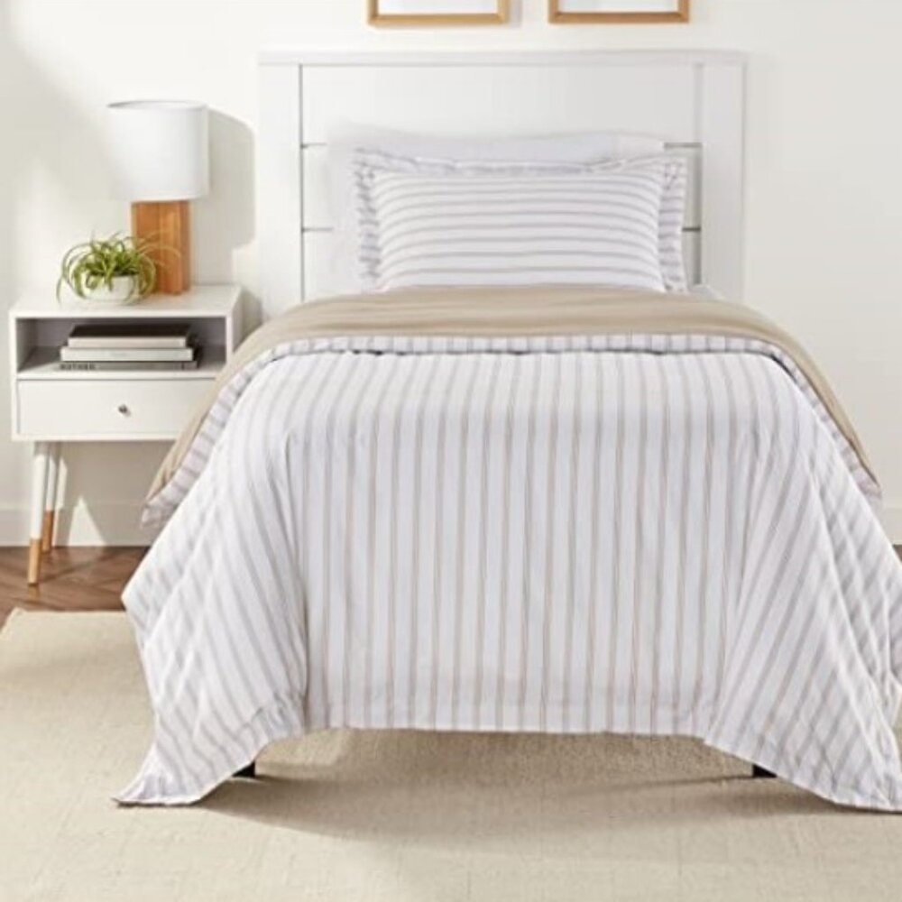 Amazon Basics 2-pcs Microfiber Duvet Cover Set Taupe Stripe Twin/TwinXL